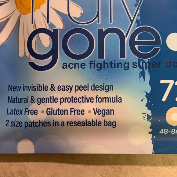 Truly Clear acne fighting dots - Picture 3 of 4